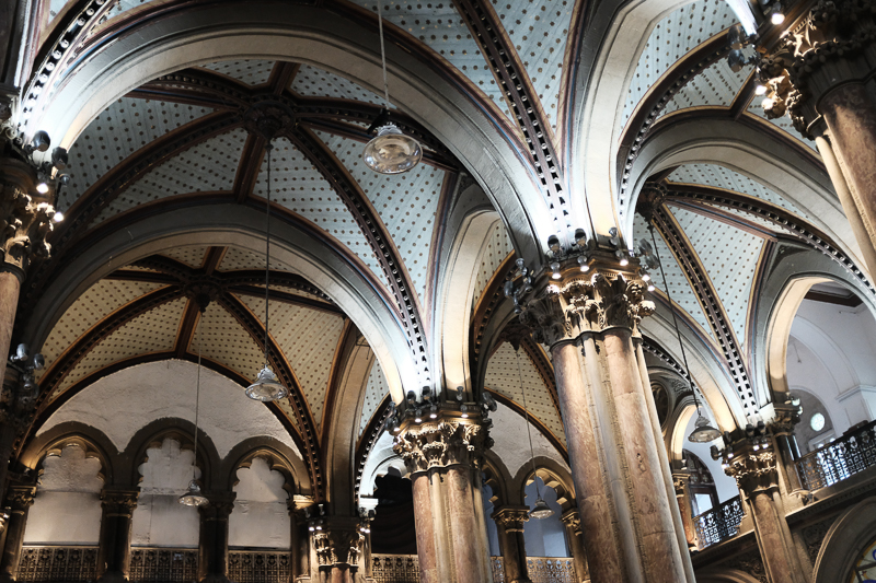 Victoria Terminus: grand old train station
