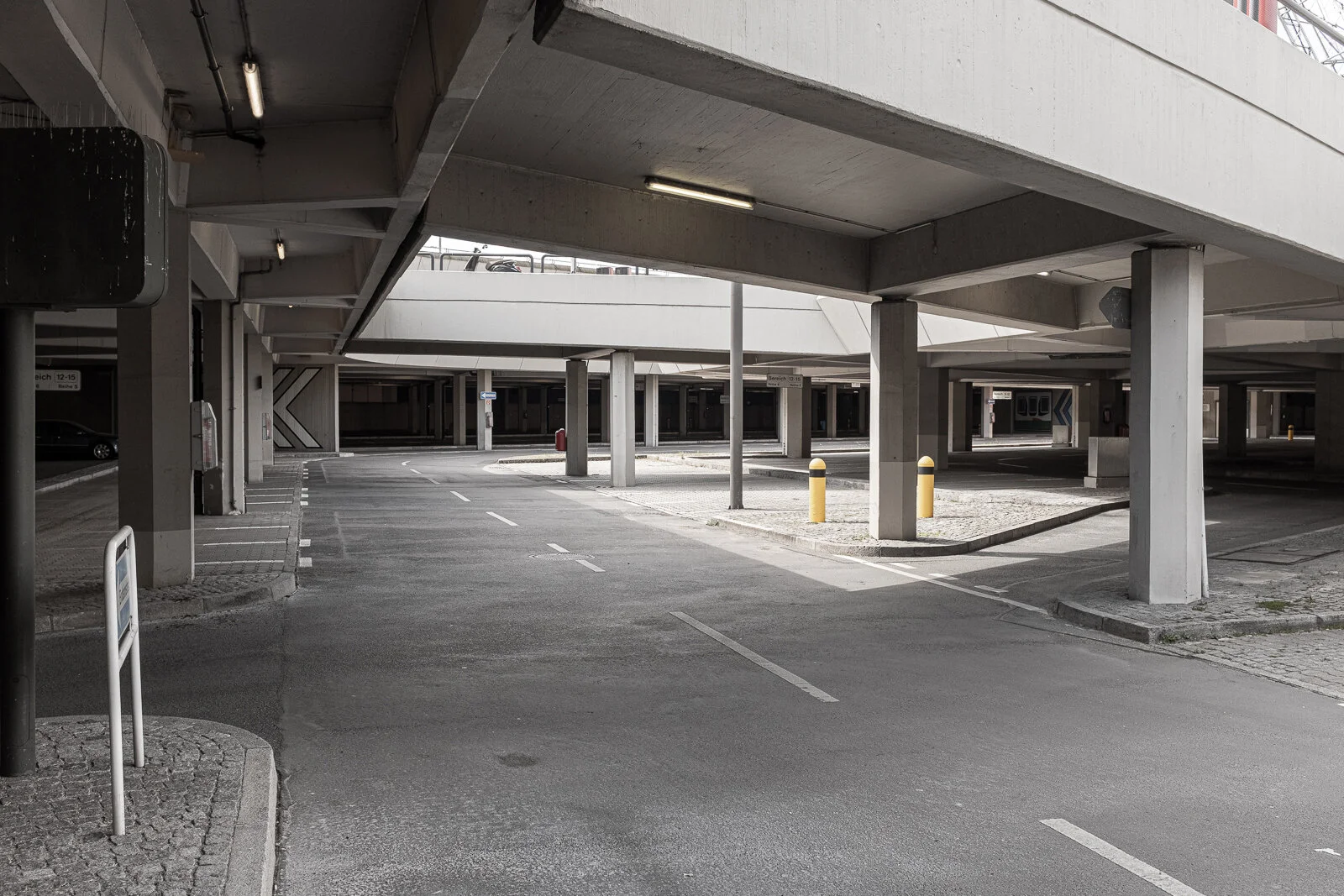 garage-3.jpg