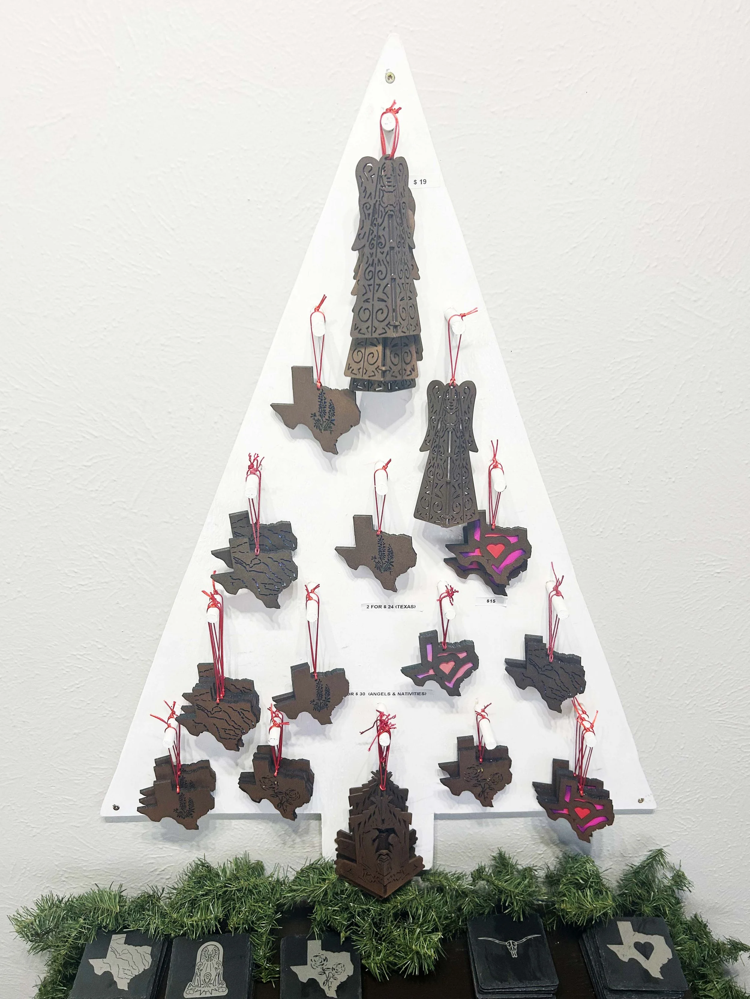 xmas tree.jpg