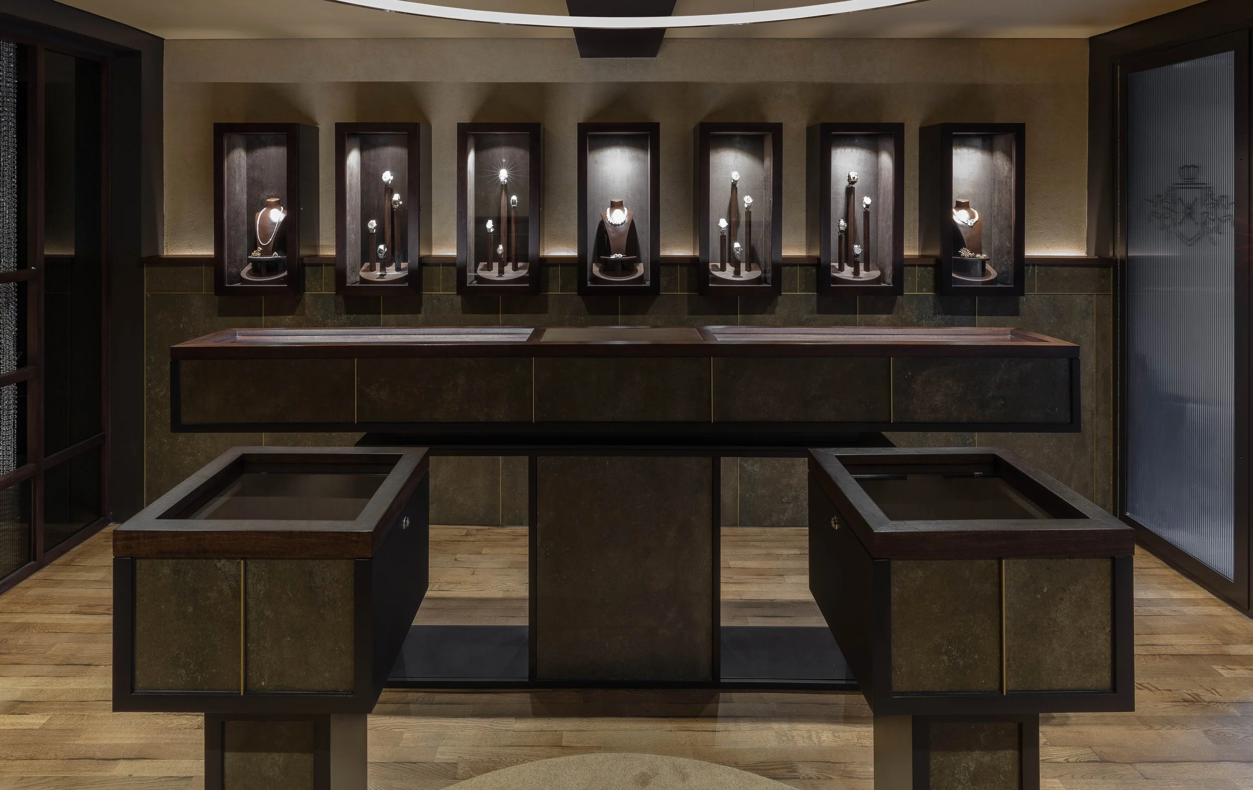 Theodore's Collection - LQ-17 © Nicholas Worley.jpg