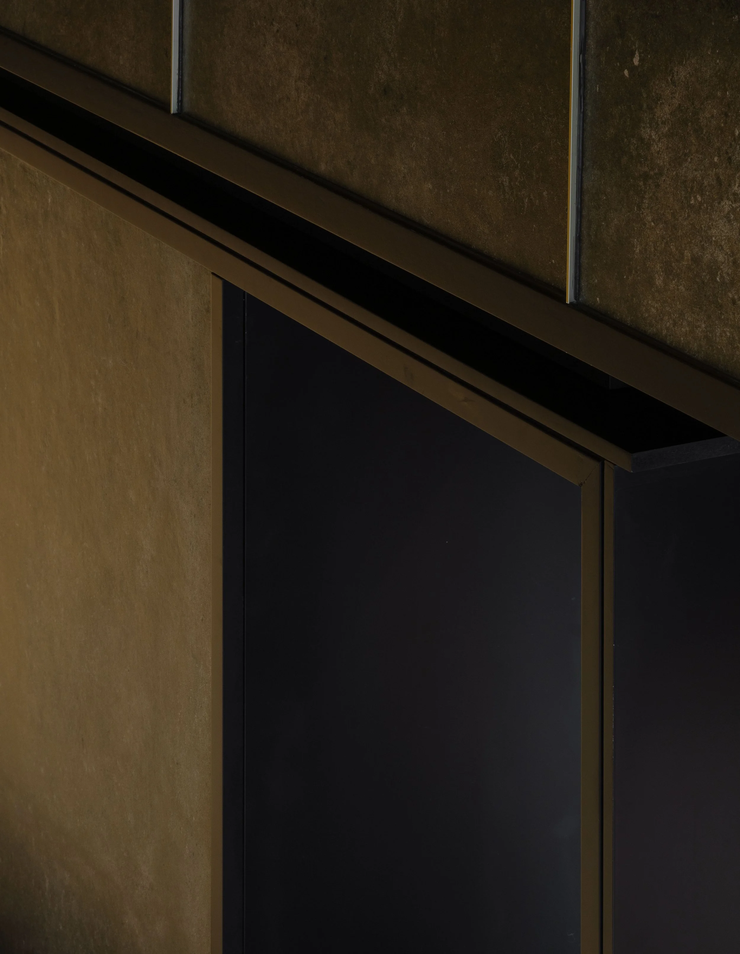 Theodore's Collection - LQ-23 © Nicholas Worley.jpg