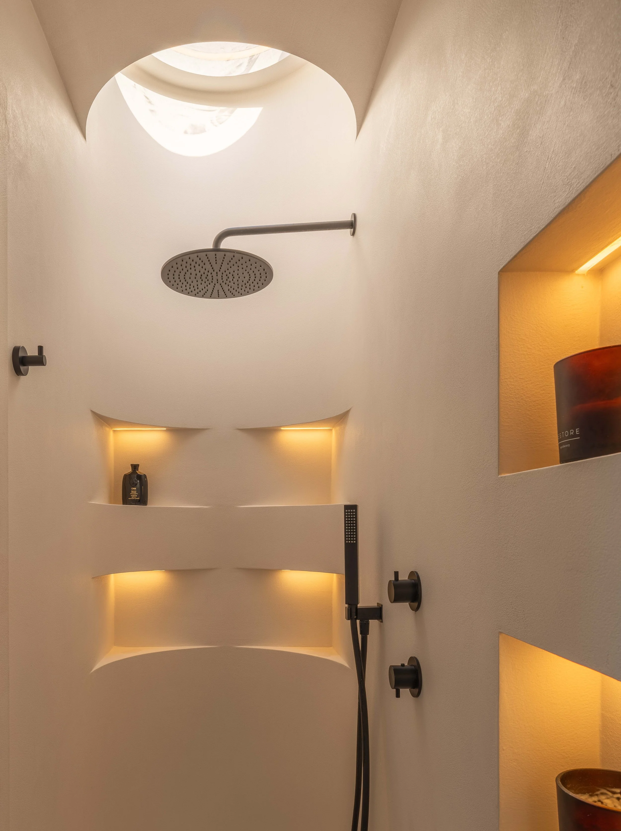 FKD - Deco House - 6 - LQ © Nicholas Worley.jpg