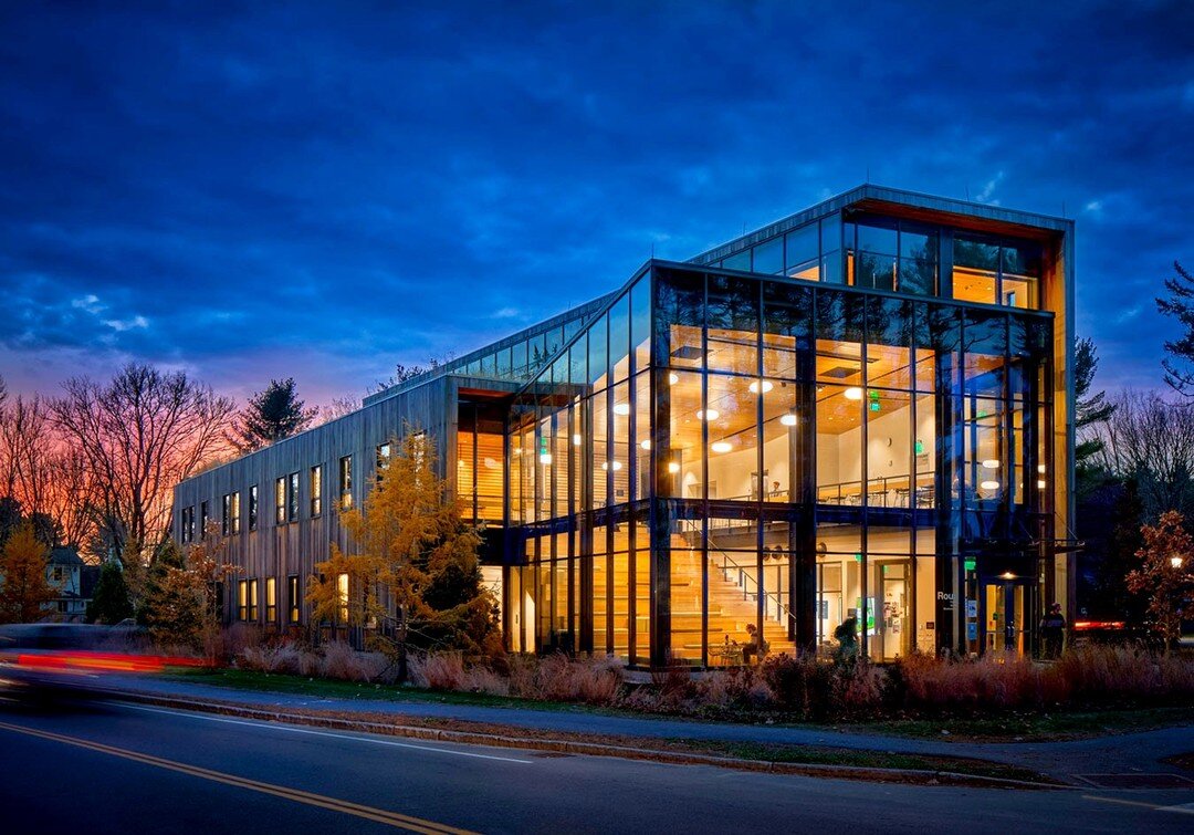 It&rsquo;s a privilege and a pleasure to photograph for @warren_construction_group- a company of great people, professionalism and workmanship of the highest quality. 
The Roux Center for Environmental Studies at Bowdoin College is among the proudest