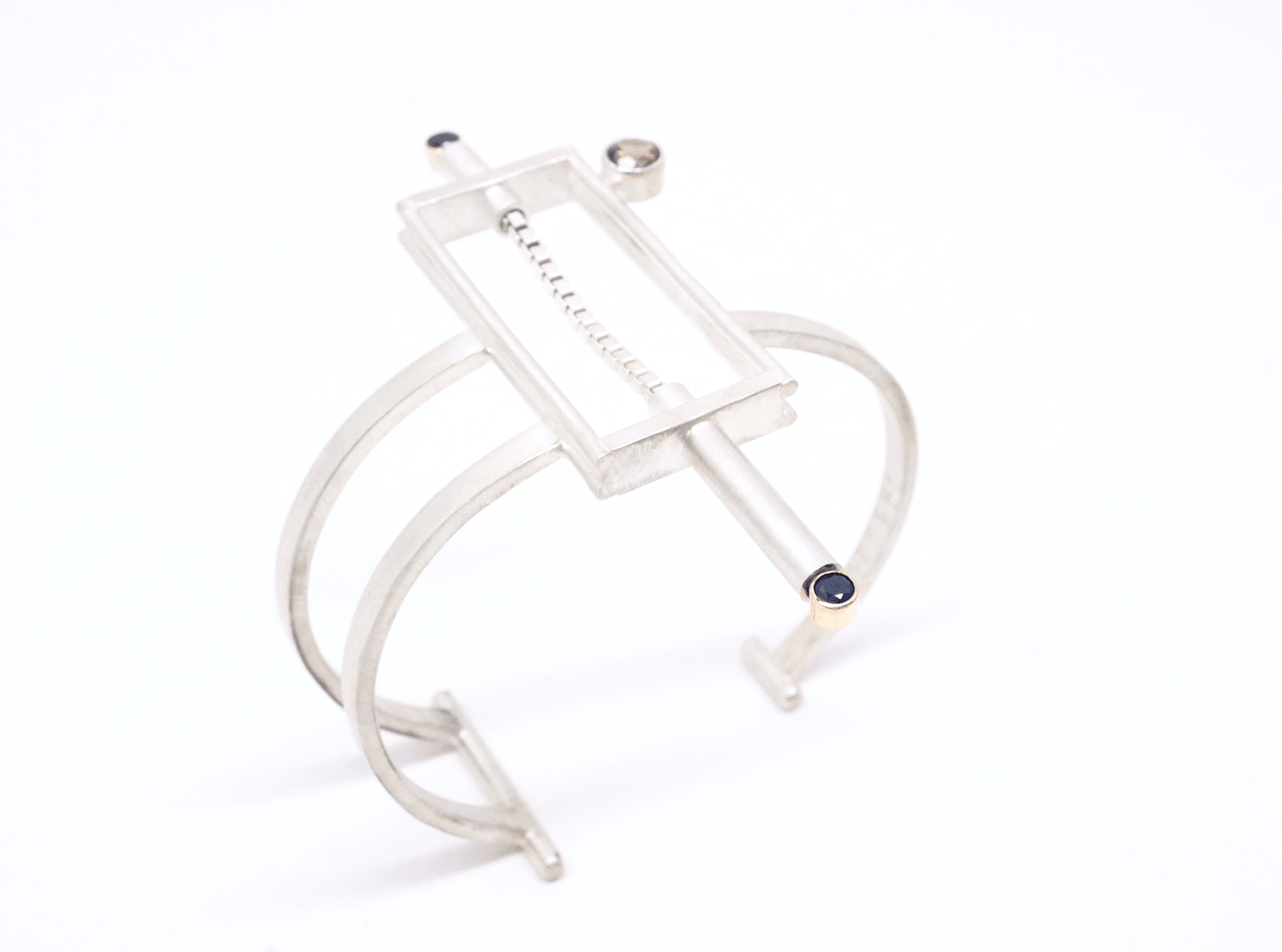 Contemporary Fine Jewelry Bracelet
