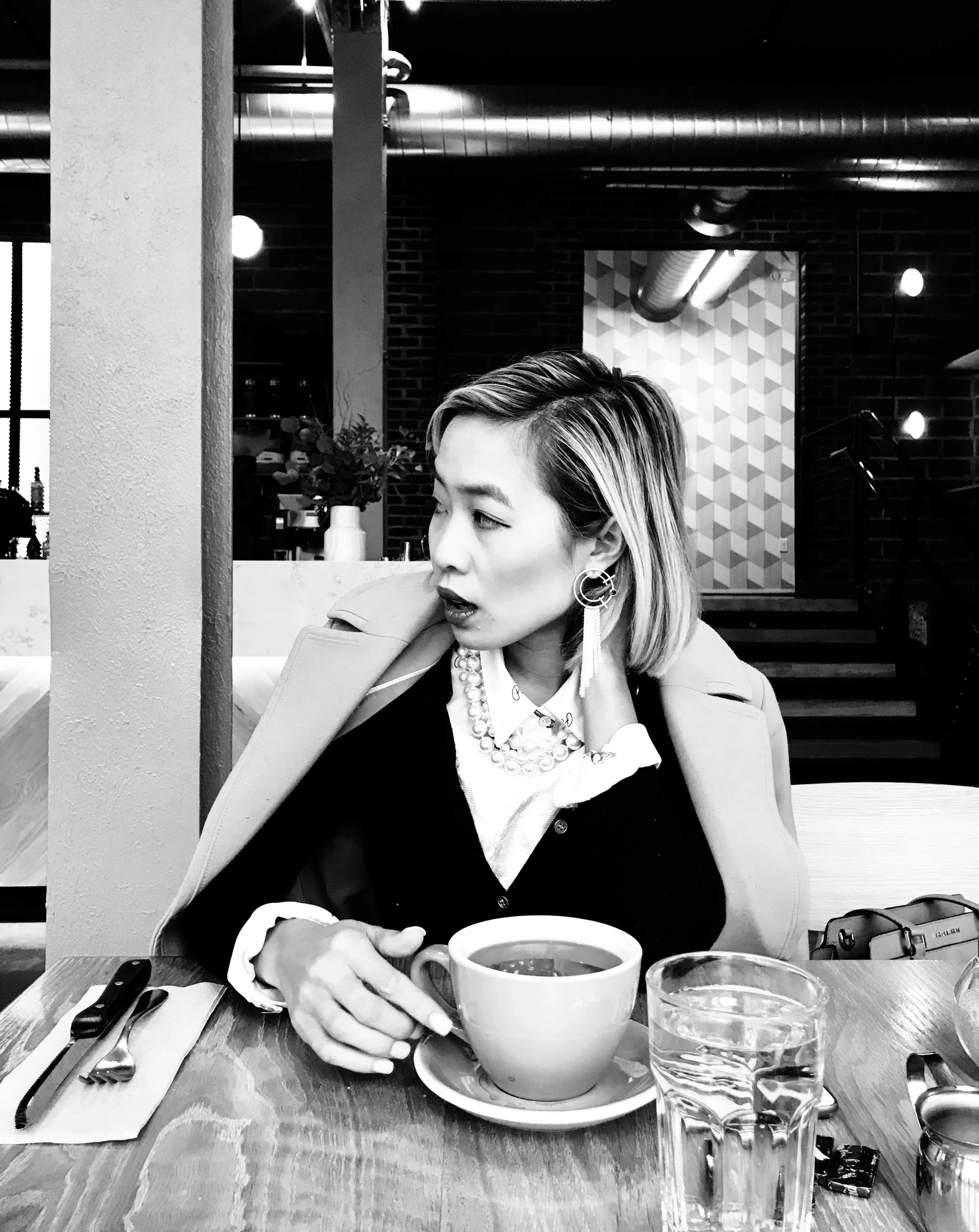 LOGOMARK 20° earring