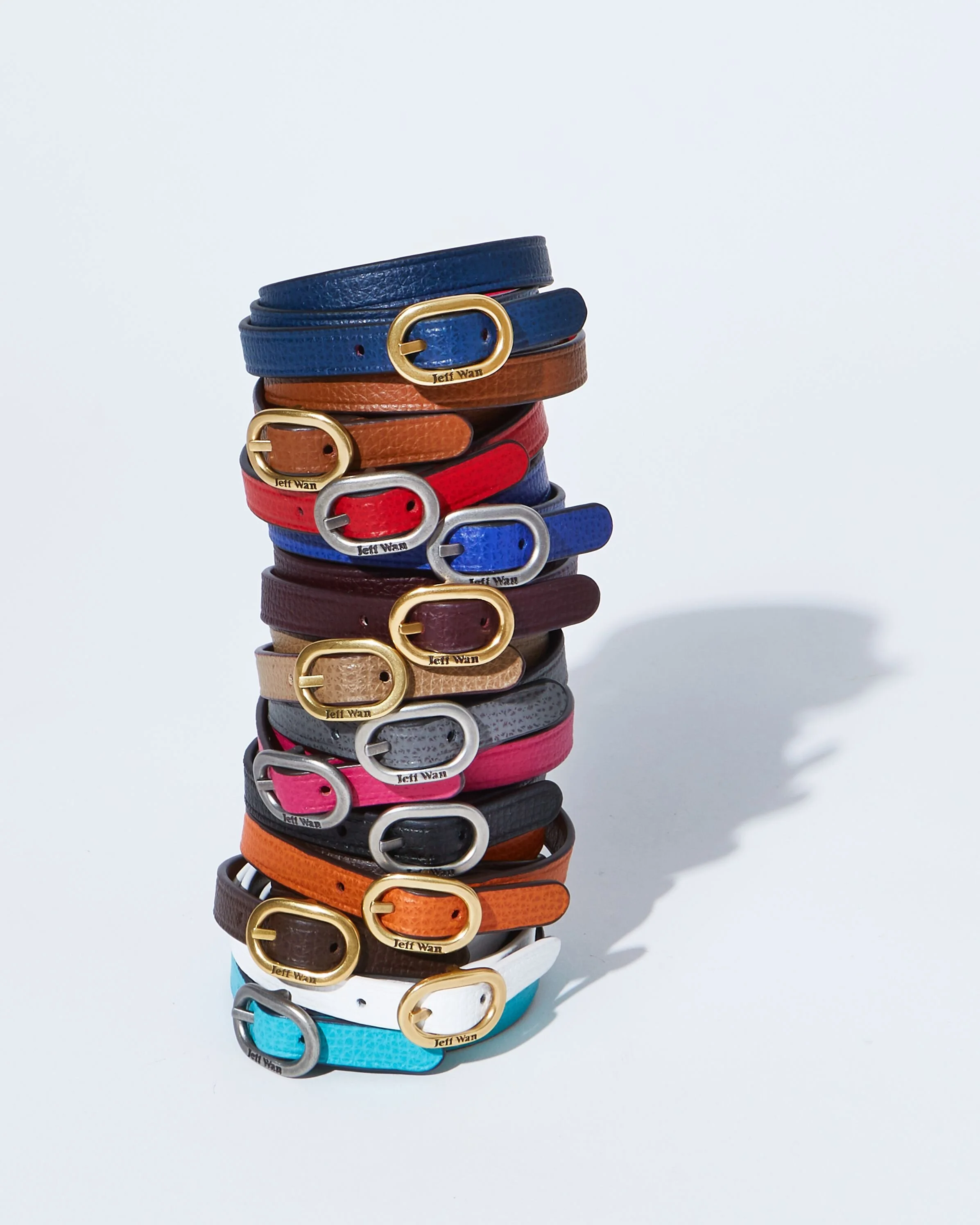Holiday Gift Guide: Unisex gift ideas for him & her