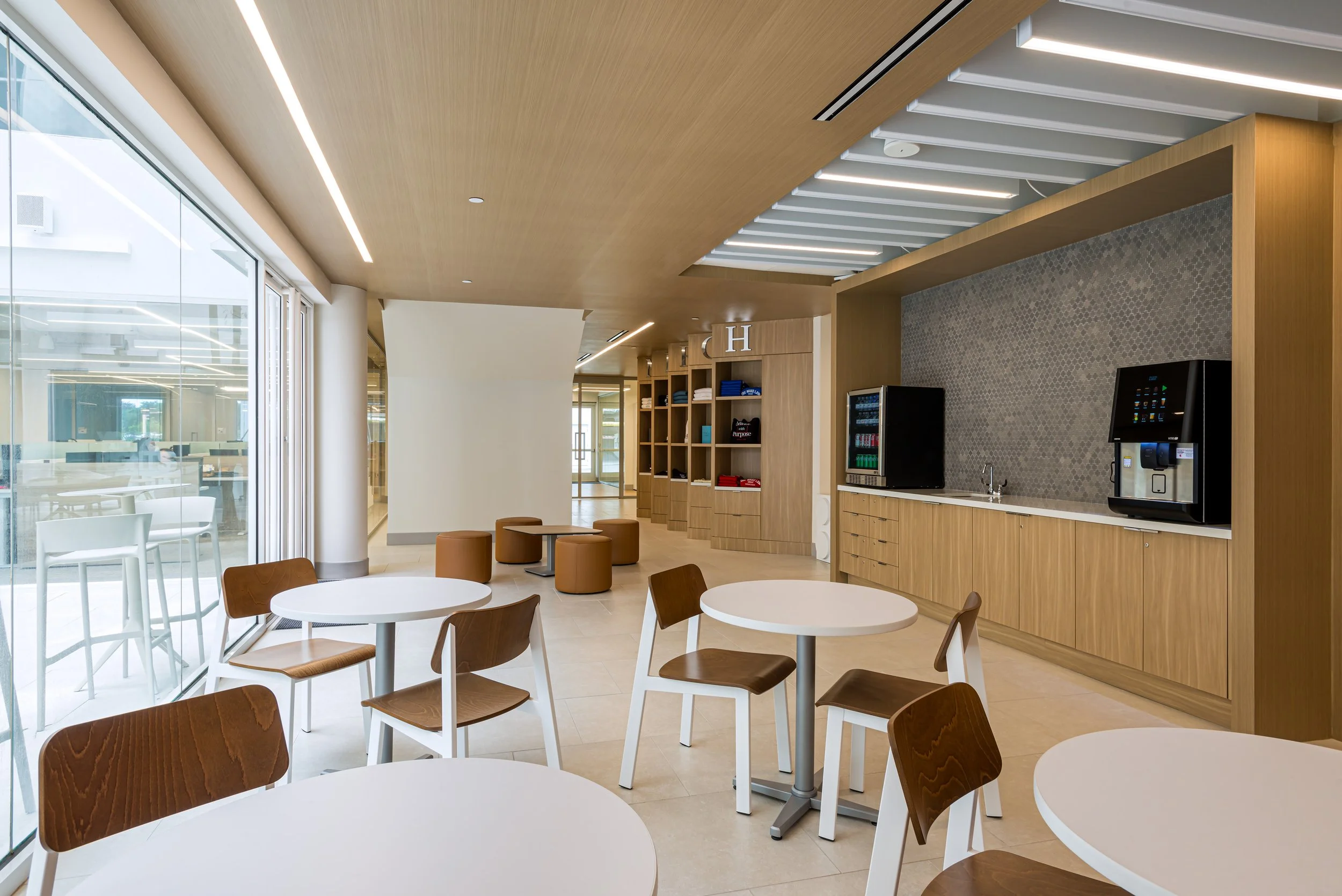 The Ward Law Group_Workplace Medium Project 6.jpg