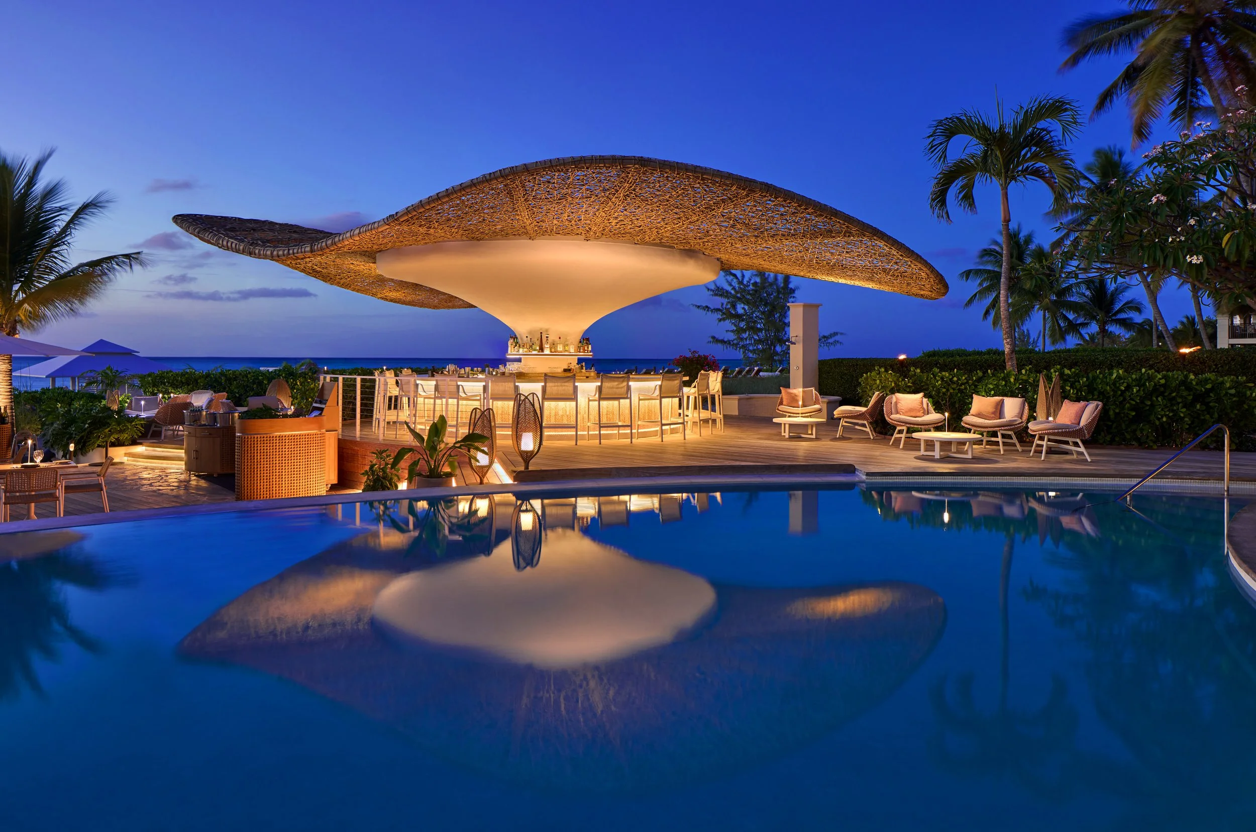 MAIN IMAGE - EOA - Si Si at the Palms1.jpg