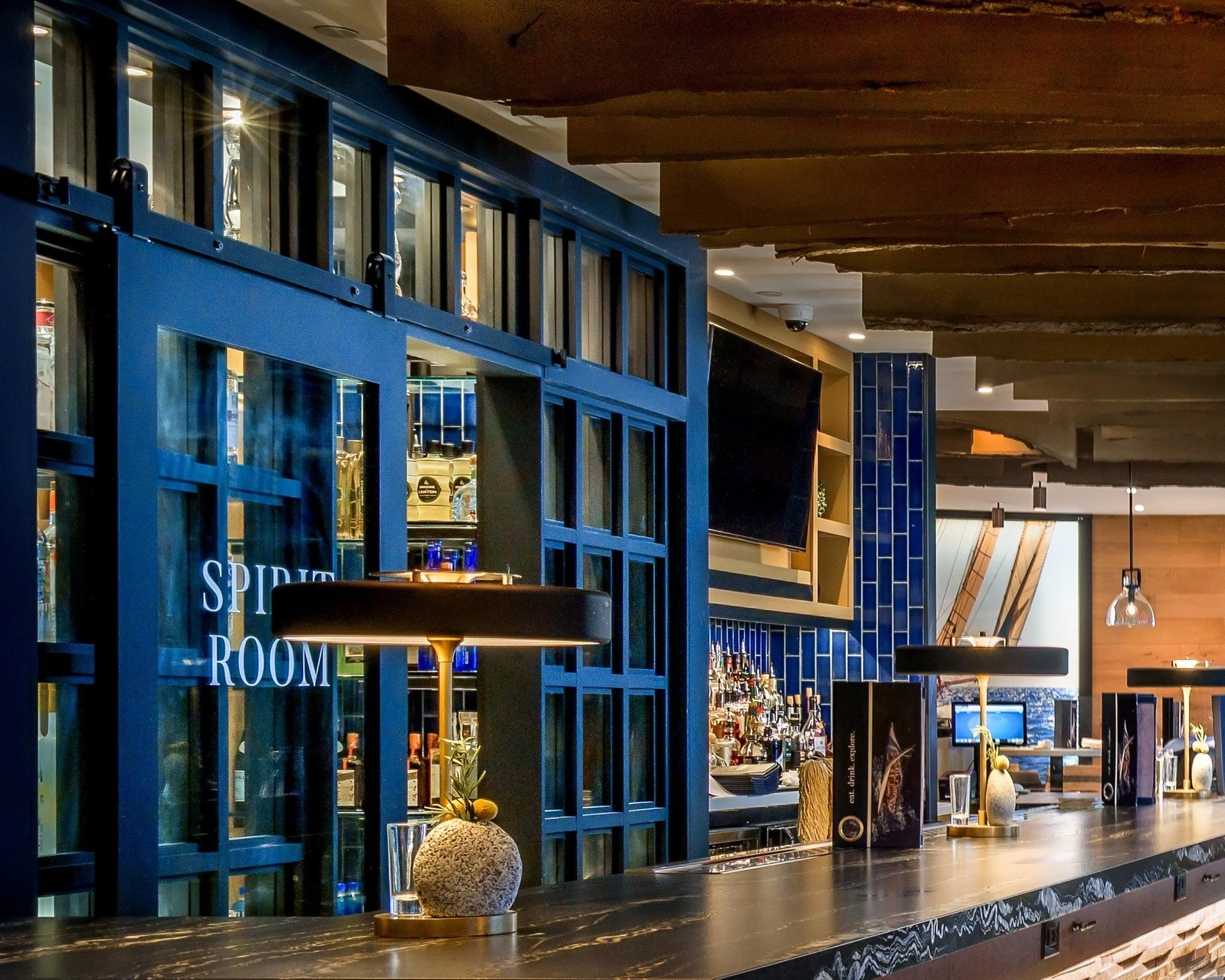 IDDI - Drift Restaurant(7).jpg