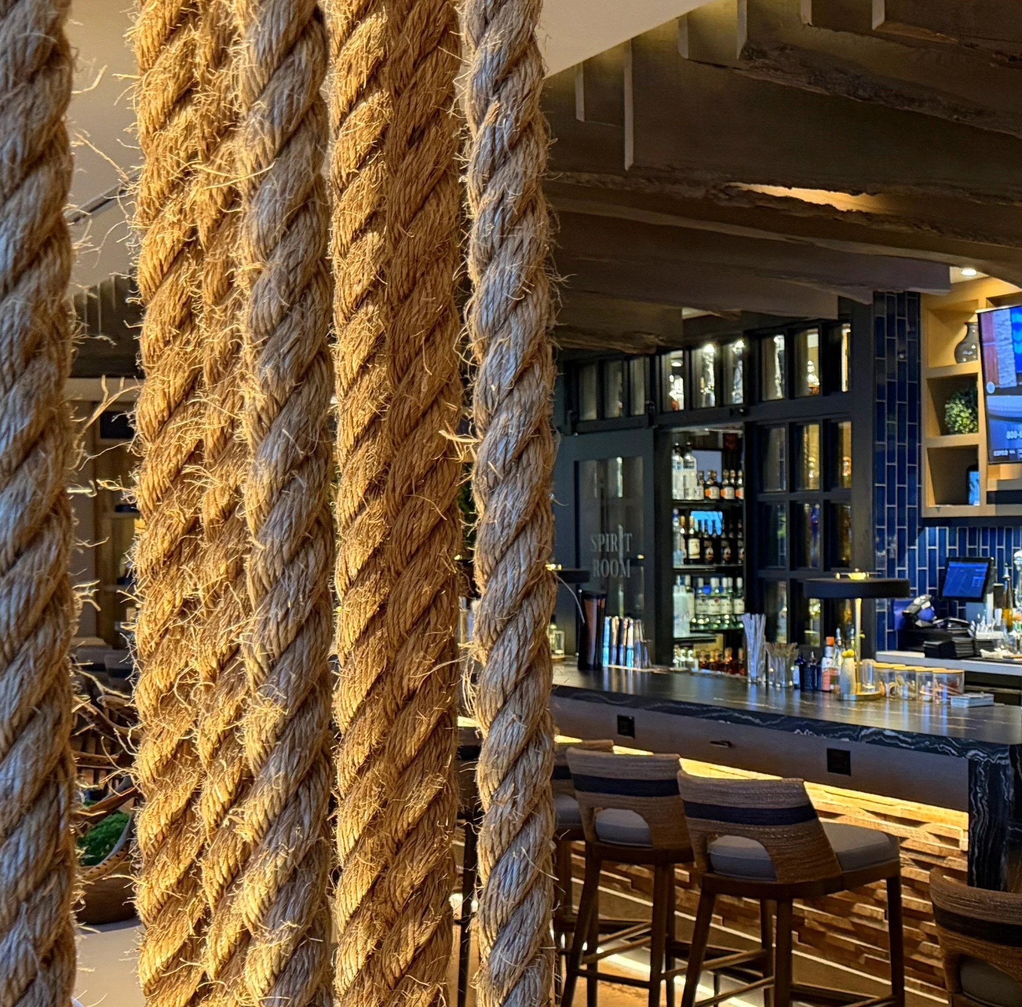 IDDI - Drift Restaurant(8).jpeg