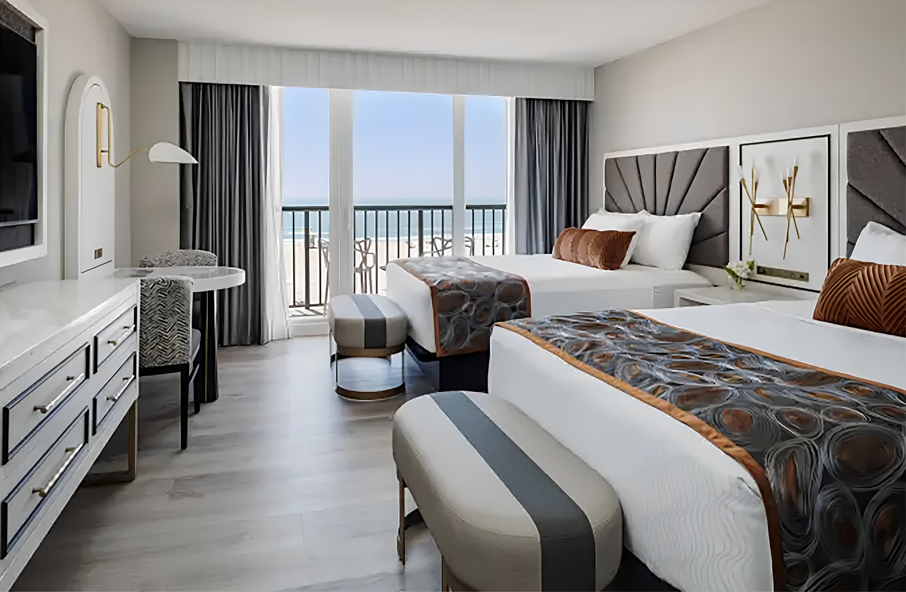 IDDI-Cirque St. Armands Beachside(10).png