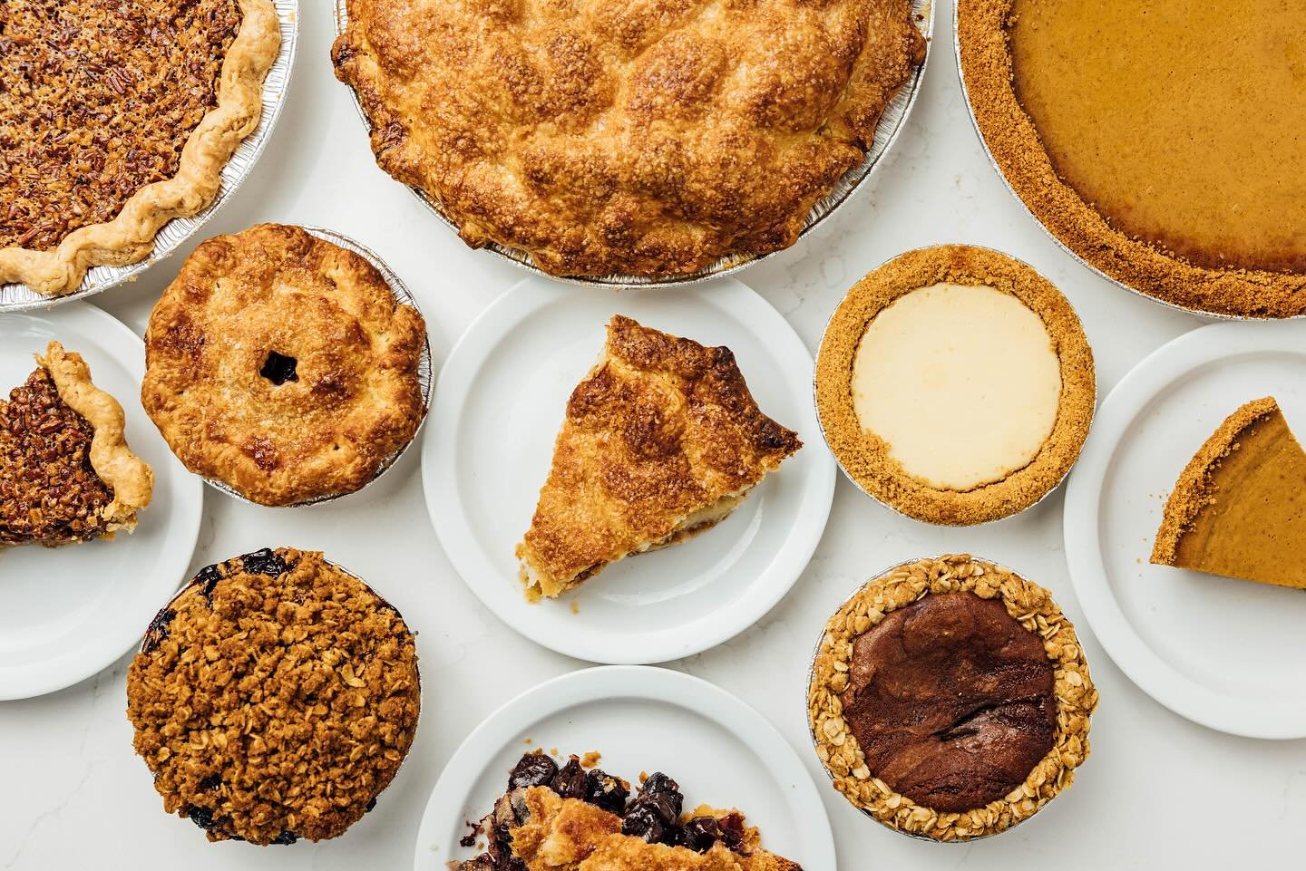 Happy Happy Thanksgiving!
We have so much to be grateful for! The incredible Winston Pies Team for working tirelessly for months to have it all come together seamlessly today. 🧡For our incredible customers and community for supporting us year afte