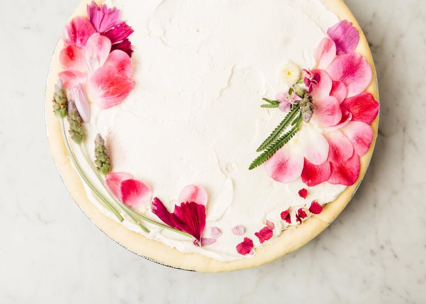 🌸Mother’s Day is tomorrow! We have our gorgeous Mother’s Day strawberry pie in full size and minis available to pre-order until 2pm today.
And lots of pie tomorrow on a first come first serve basis for any impulse pie cravings!