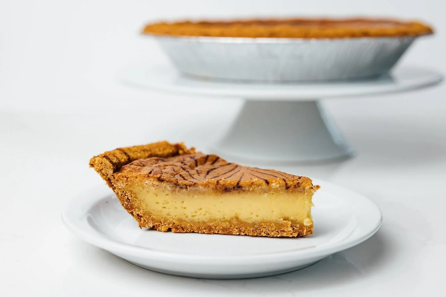 Wishing everyone celebrating a sweet Rosh Hashanah filled with happiness and good health! 
🍯🍎
The pie shops are open regular hours Tuesday. 
Pre-order for your Yom Kippur break fast!