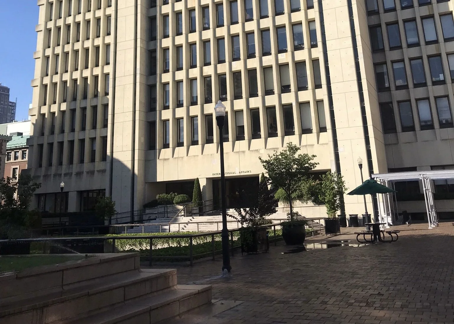 CAMPUS NEWS: Administration addresses capstone article, vows to review reimbursement processes