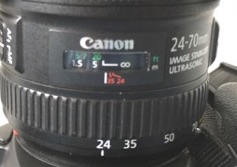 (8) Infinity mark on a Canon lens 