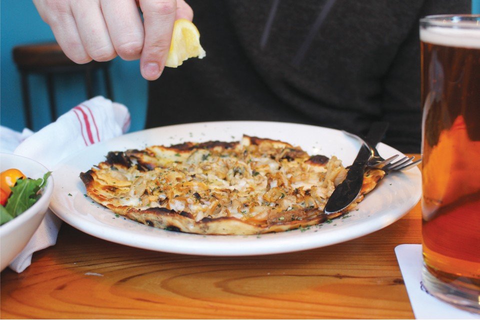 grilled clam pizza.jpg