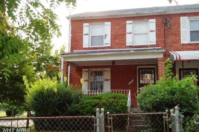 1900 18TH ST SE - $254,400