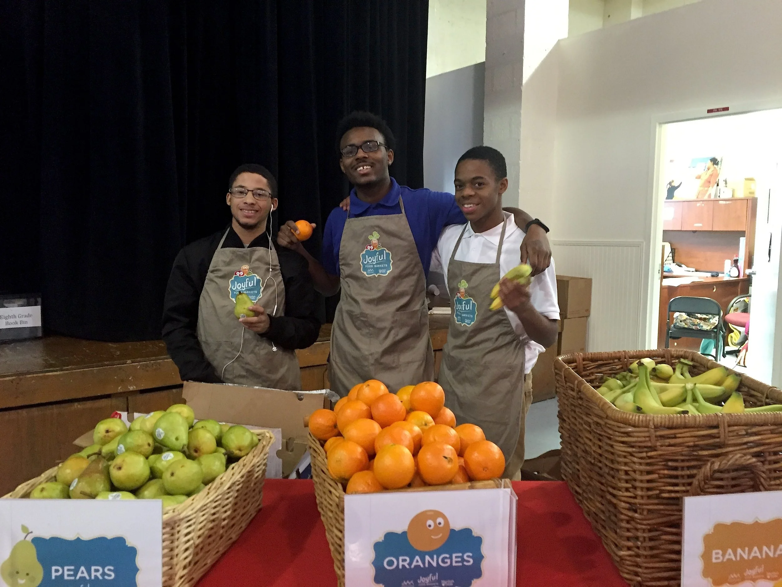 Volunteers needed for Joyful Food Markets east of the river