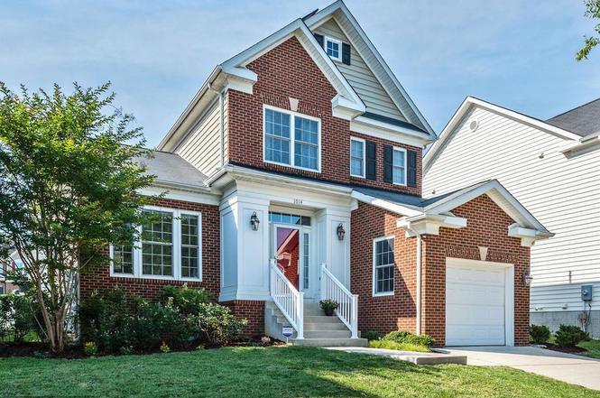 1014 Anderson Pl SE - $599,000