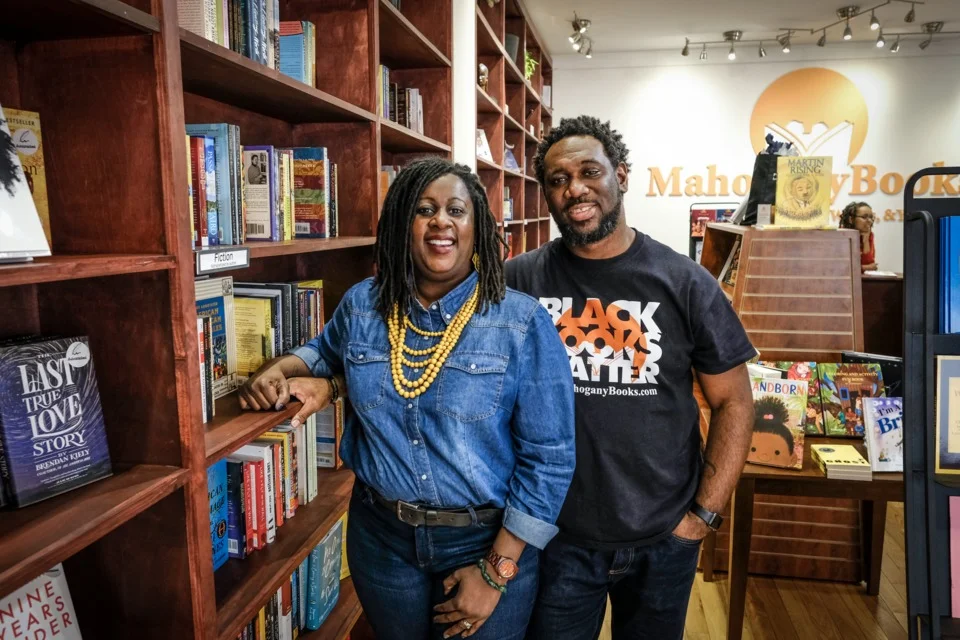 July 10 | Pieces of Eight Reading Series @ MahoganyBooks & Duende District