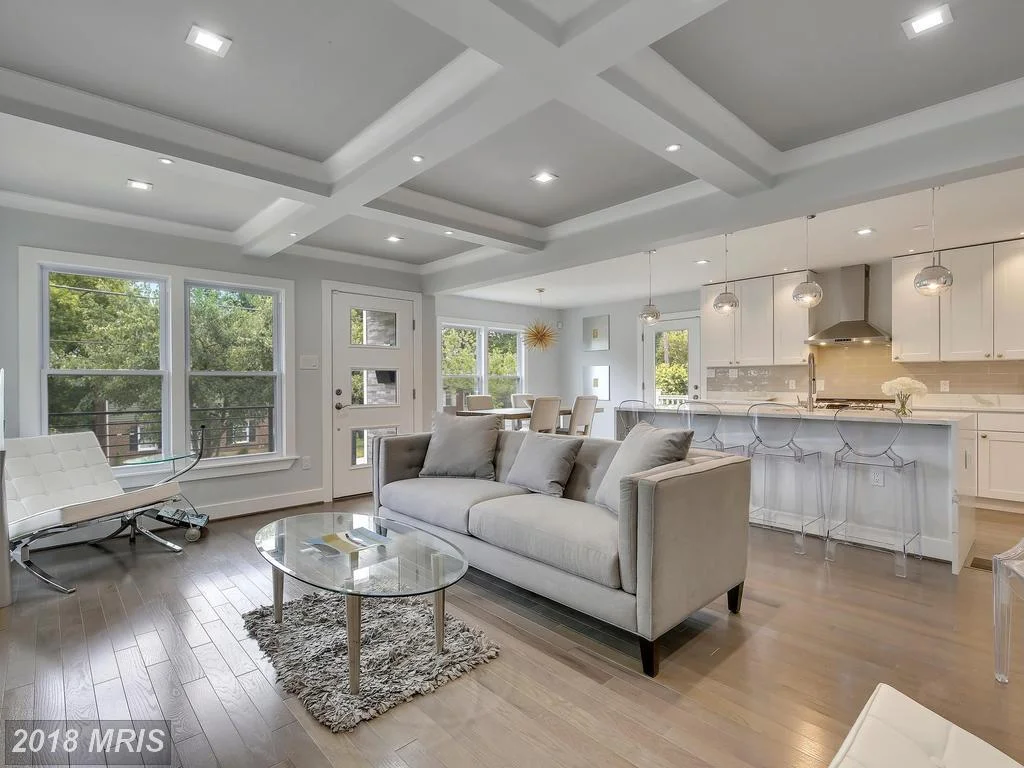 3927 1st St SW - $549,000