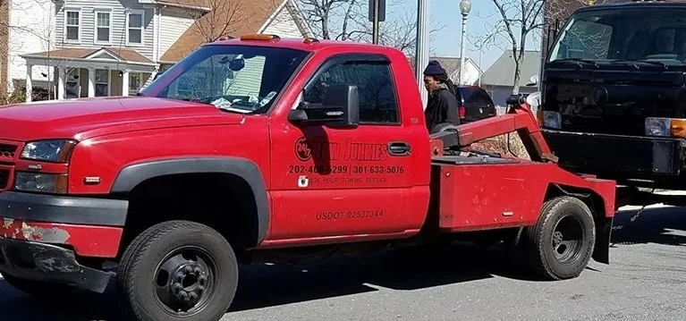 OAG stops illegal towing company from parking on SE residential streets
