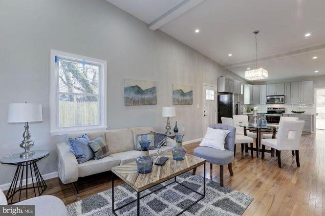 2913 Stanton Road SE - $339,000