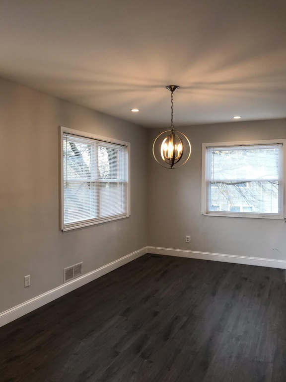 864 Bellevue Street SE #1 - $1,550/month