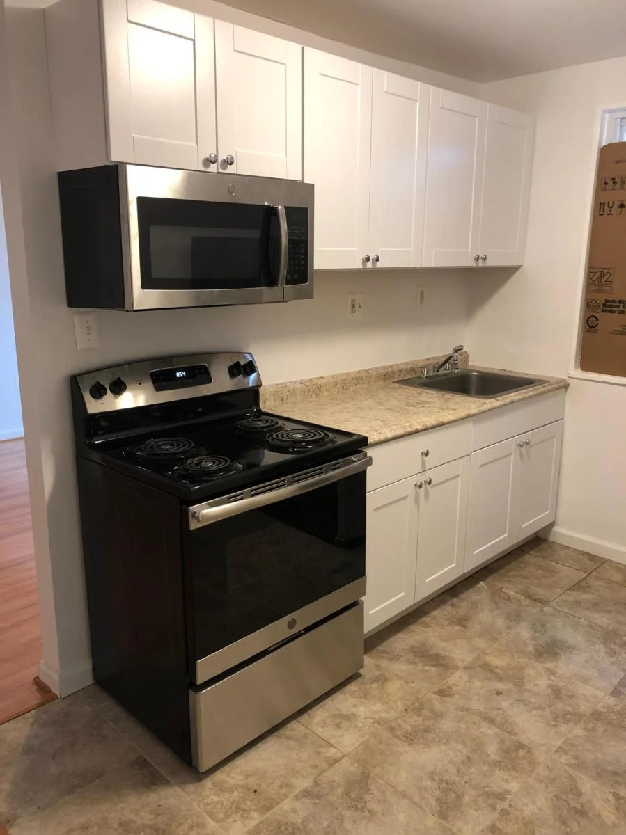 4240 6th Street SE - $1,204/month