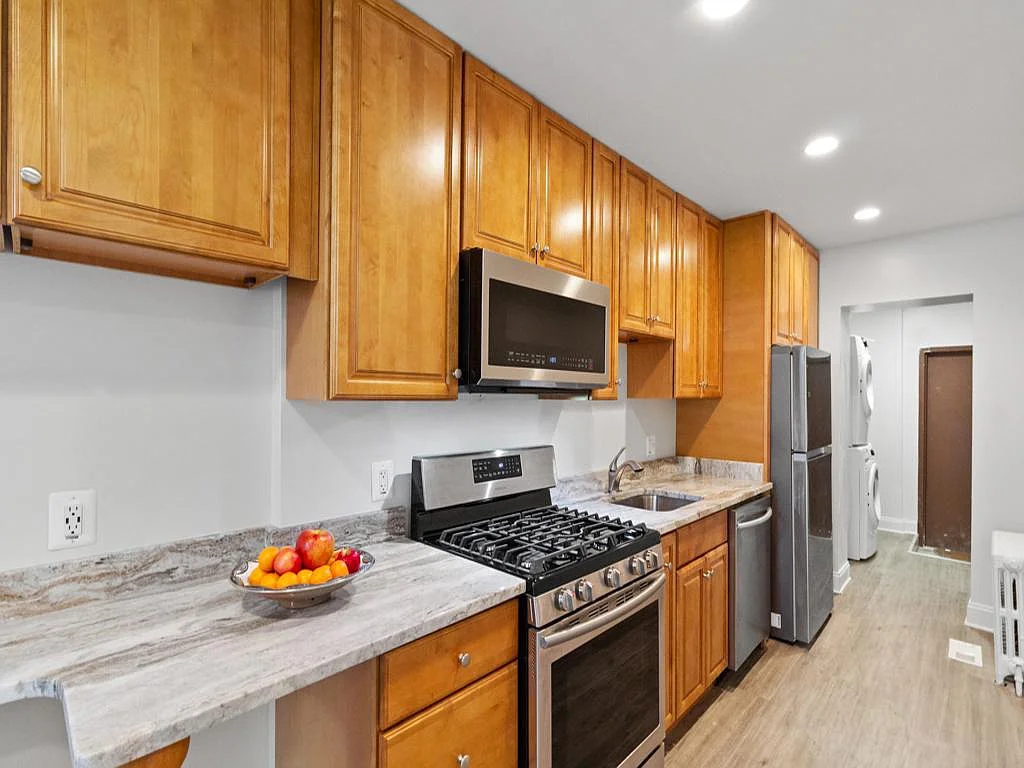 1414 V Street SE - $1,750/month 