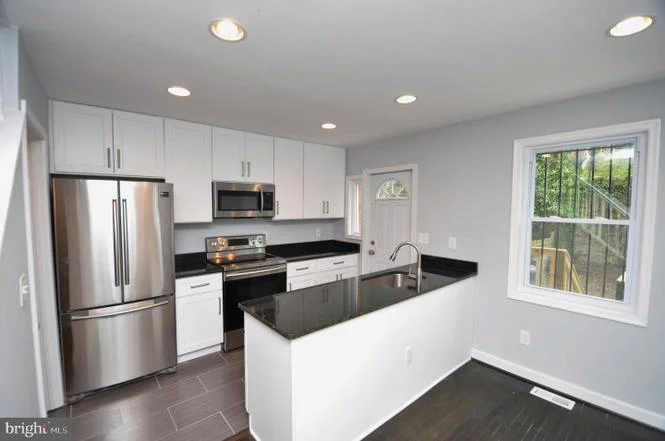 225 Atlantic Street SE -  $368,500