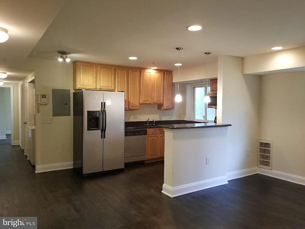 2215 Hunter Place SE #102 - $110,000