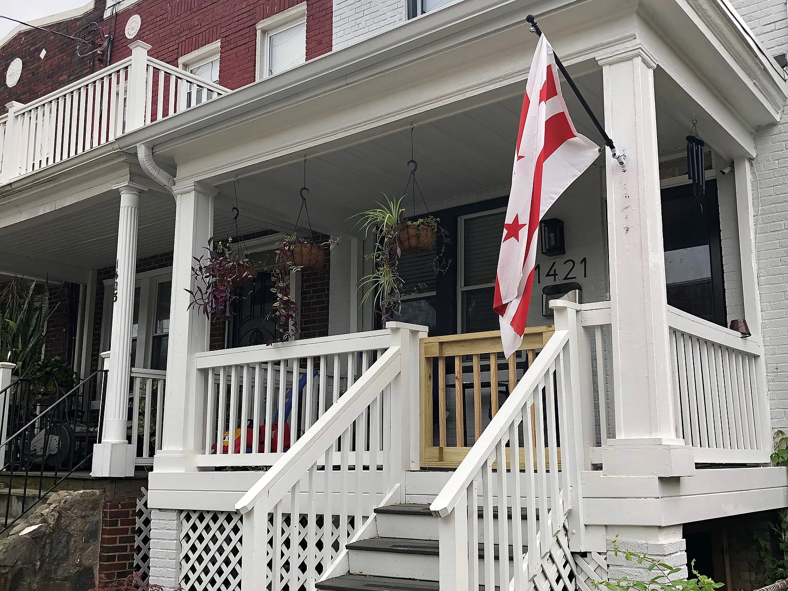1421 Ridge Place SE - $509,999