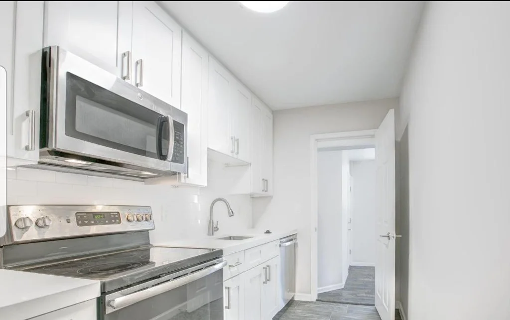 257 Newcomb Street SE #4 - $1,350/month