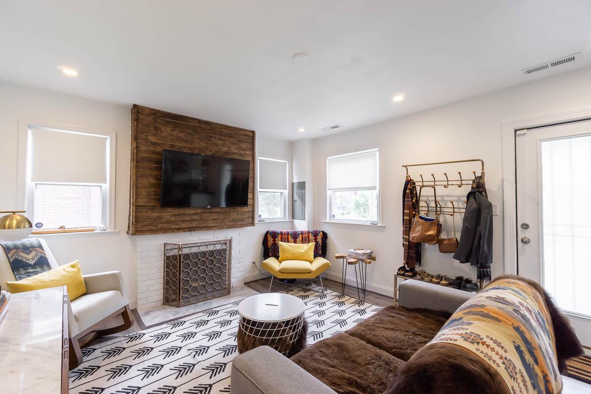 3313 11th Place SE - $1,850/month