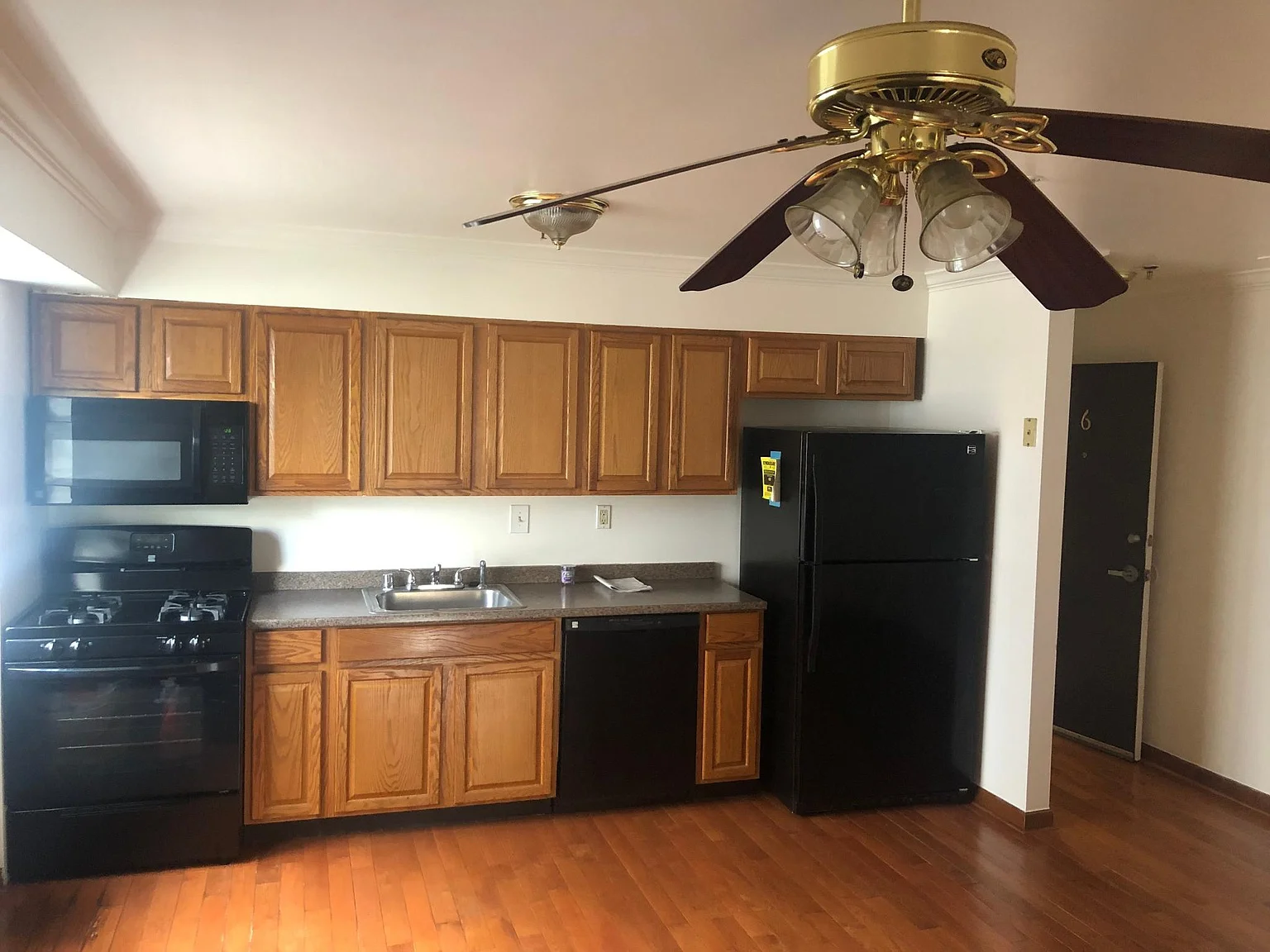 3210 8th Street SE - $1,275/month