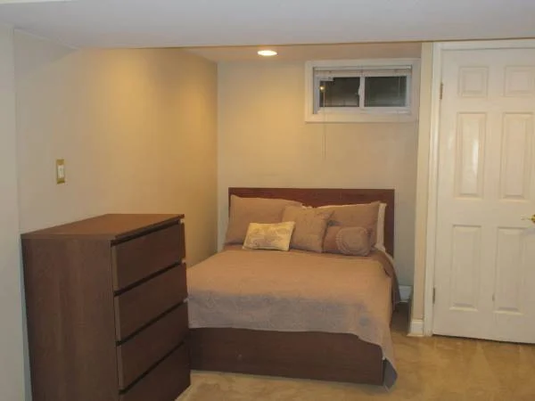 Furnished 1 bedroom basement - $1,000/month