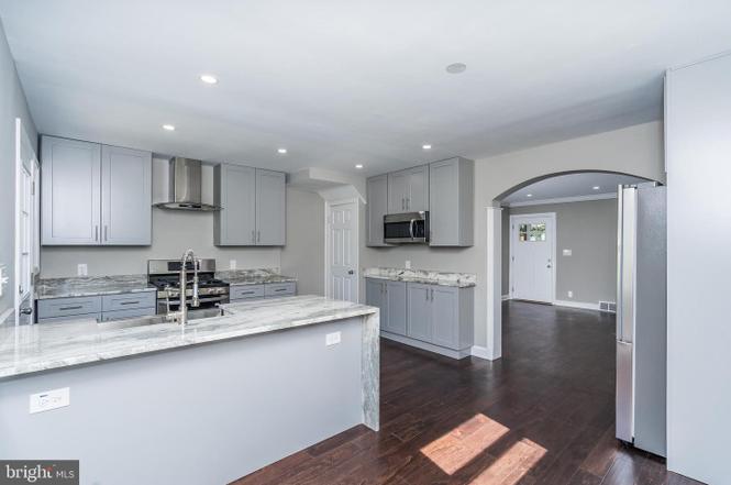 2219 S Street SE - $499,900