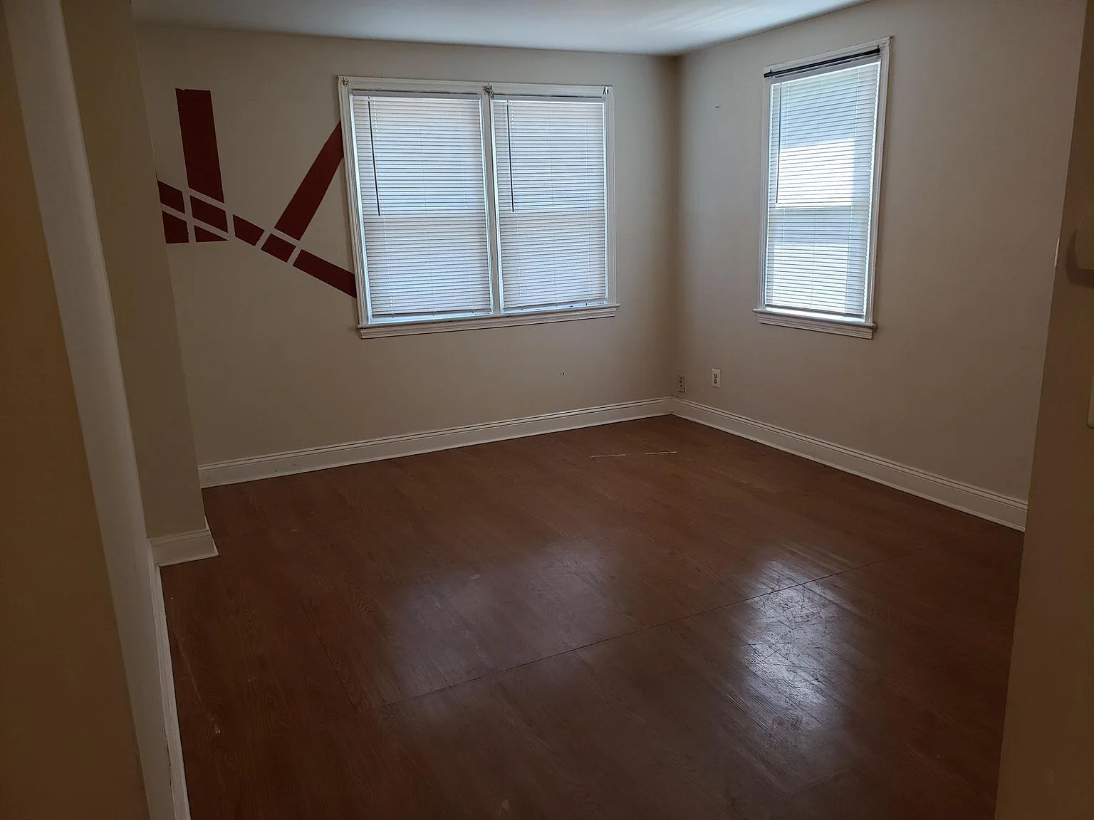 606 Southern Avenue, SE  - $1,000/month