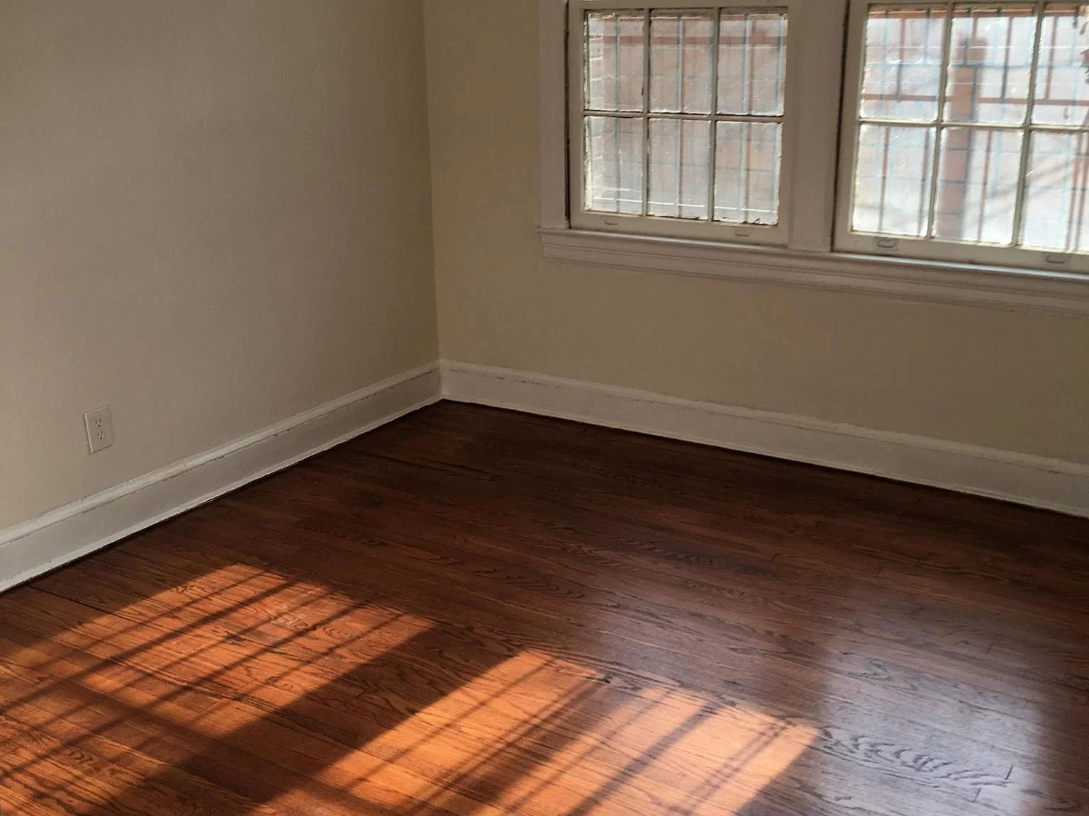 2011 16th Street SE #4 - $2,013/month