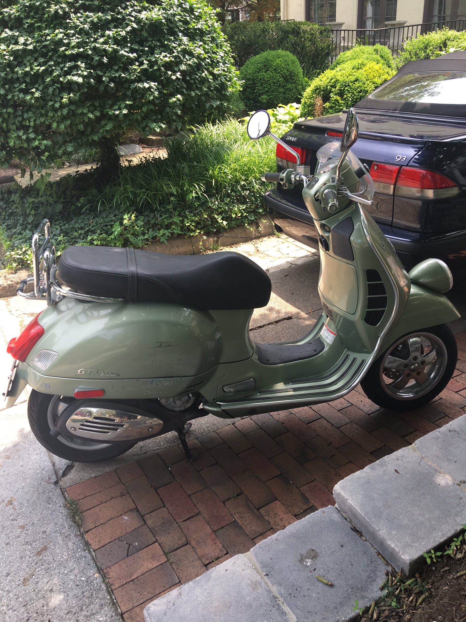 💵$500 Reward for return of undamaged, stolen Vespa - last seen Sept 12th