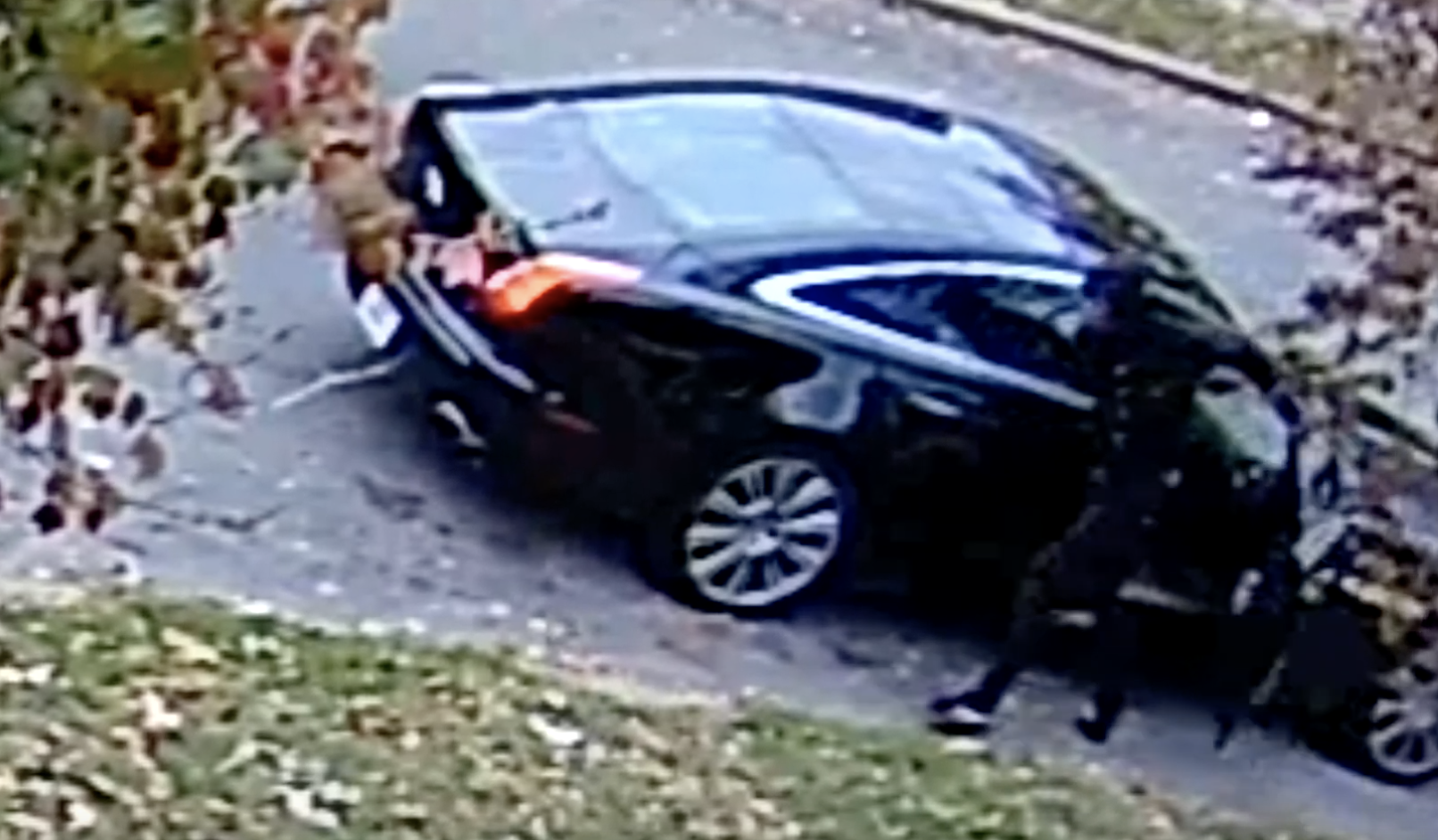 VIDEO: Person and Vehicle of Interest in Homicide, 1700 b/o R St, SE