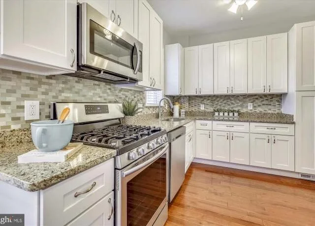 HOME FOR SALE | 511 Alabama Avenue, SE - $515,000