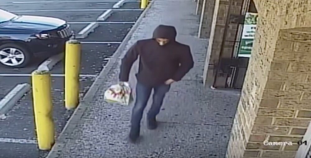 [PR] Person of Interest in Armed Robbery (Gun), 4300 b/o Wheeler Rd, SE