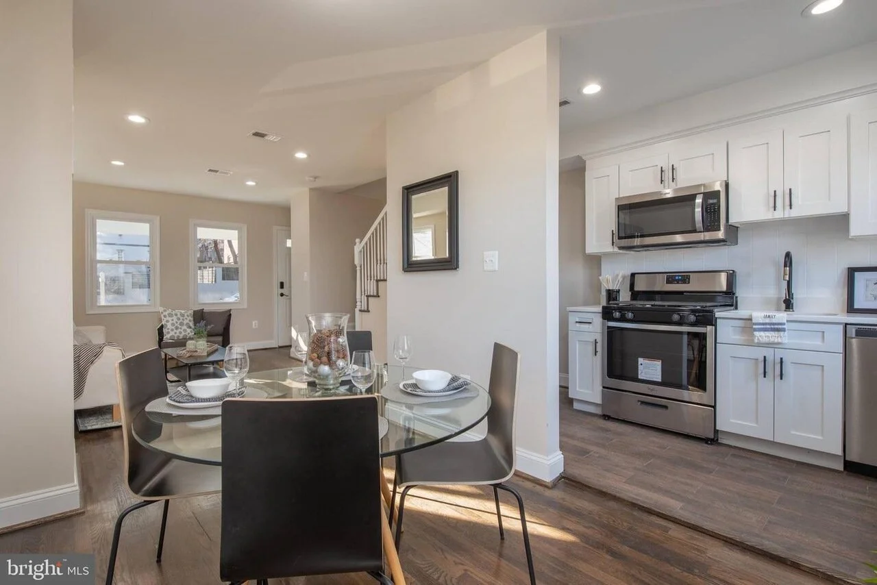 FOR SALE | 95 Forrester St SW - $365,000