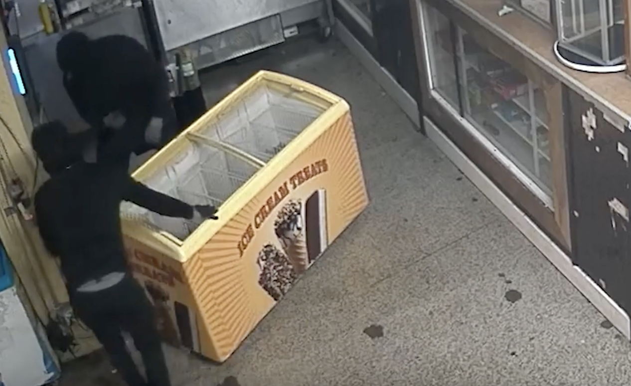 [PR] Persons of Interest in Burglary II, 2100 b/o Alabama Ave, SE