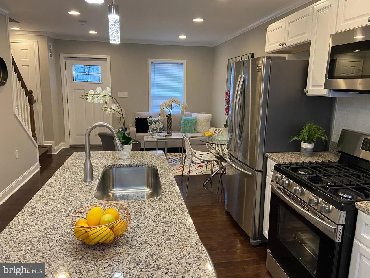 HOME FOR SALE | 3018 22nd St SE - #399,900