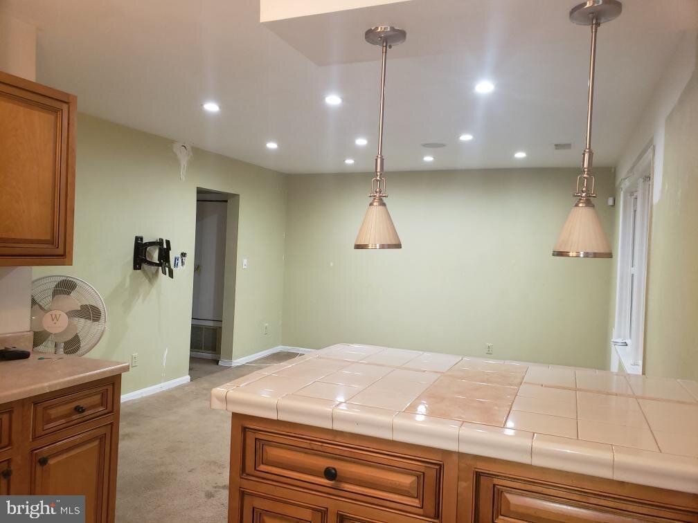 FOR SALE | 3810 V St SE #301 - $113,000