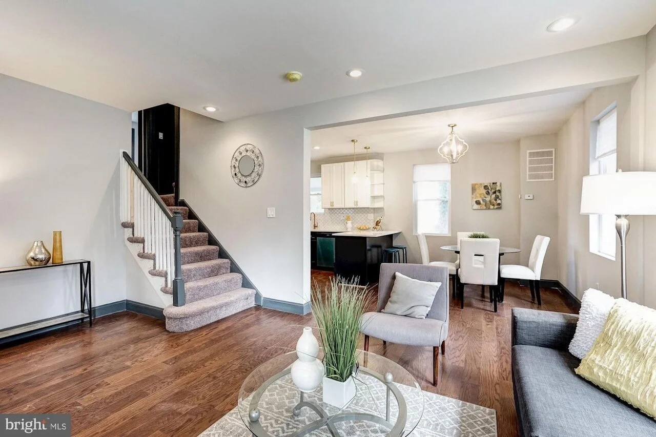 FOR SALE | 3922 1st Street SW - $599,000